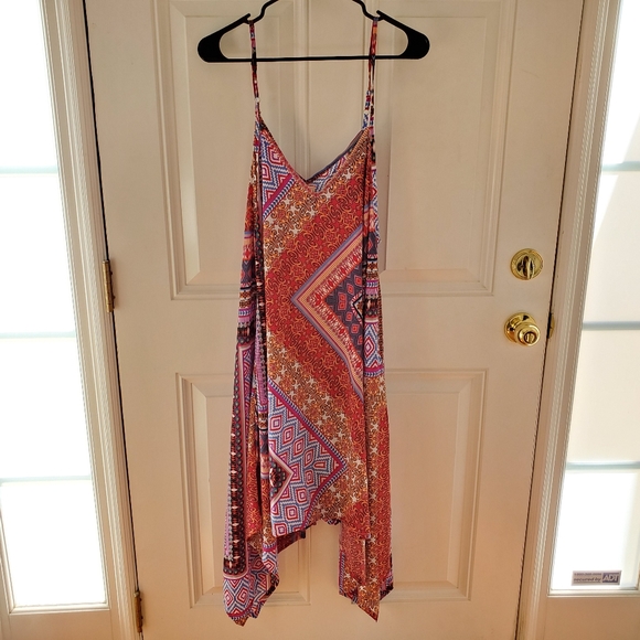 Elan Dresses & Skirts - Flowy Dress